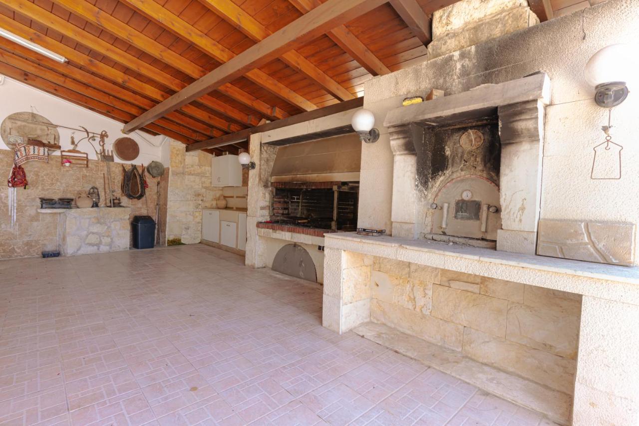 Blue Sky Villa In Crete Epano Vathia Buitenkant foto