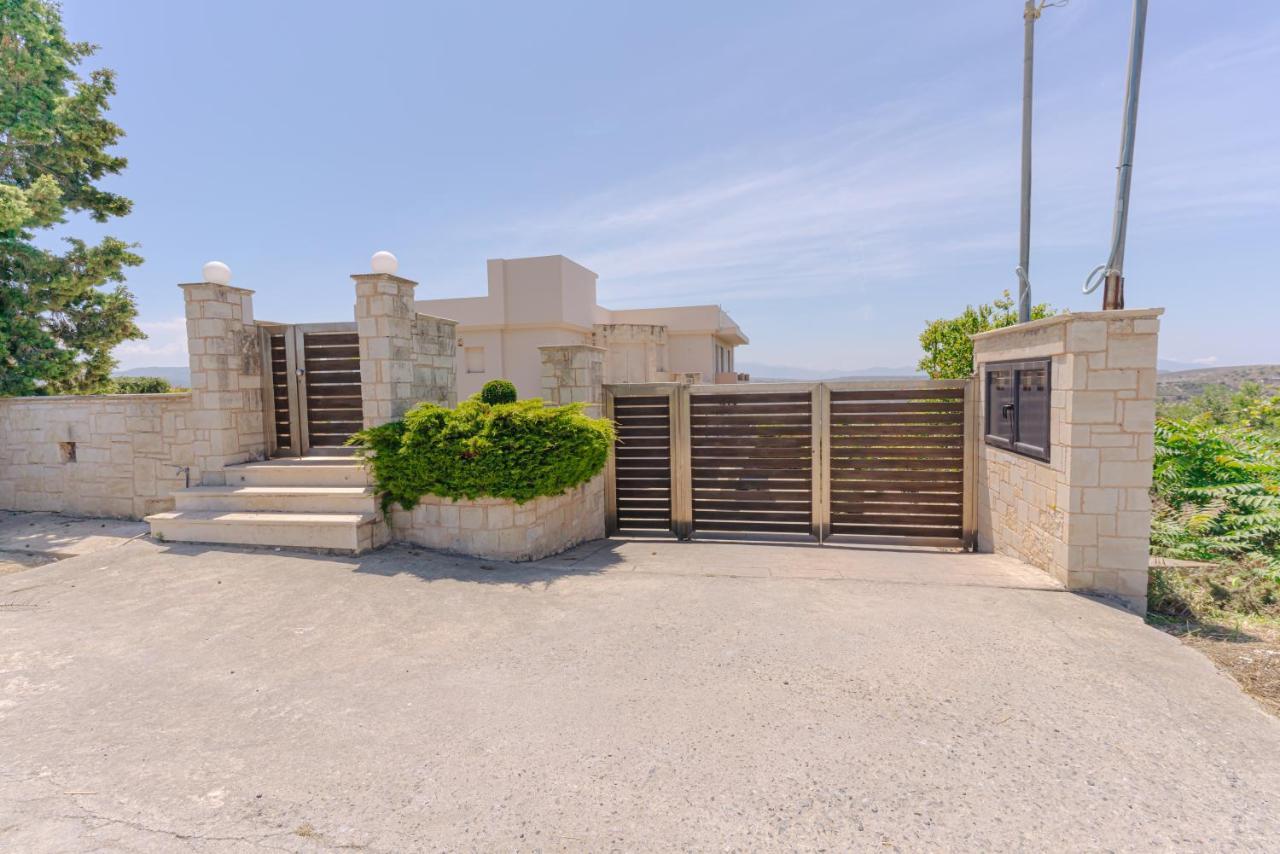 Blue Sky Villa In Crete Epano Vathia Buitenkant foto